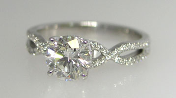 Style# So749 Round w/ Pave Infinity shank